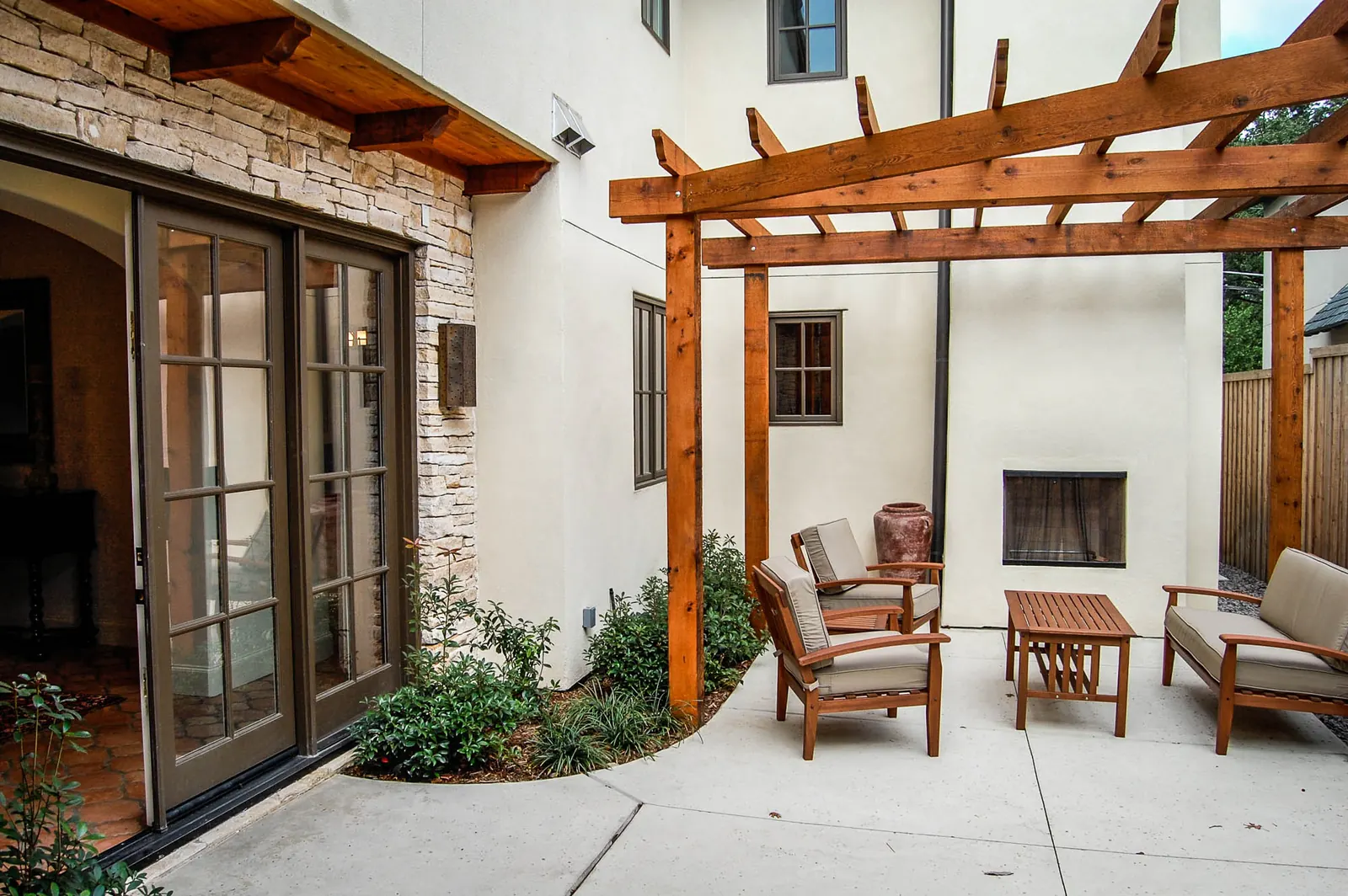 5501 Caruth — photo 4