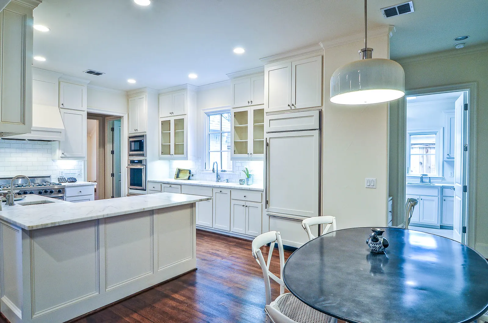5517 Greenbrier — photo 8