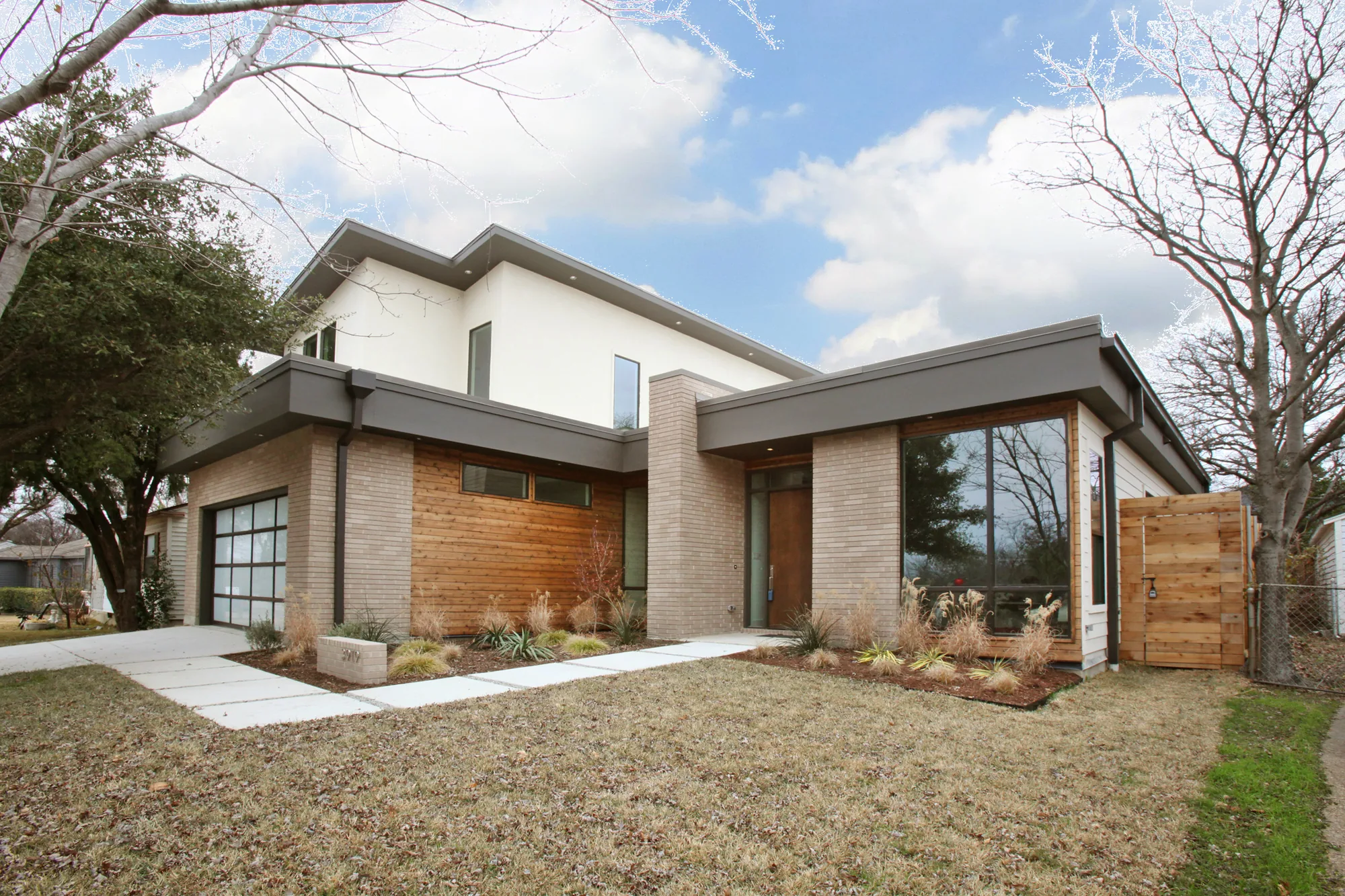 3919 Lively Ln — Custom Residence
